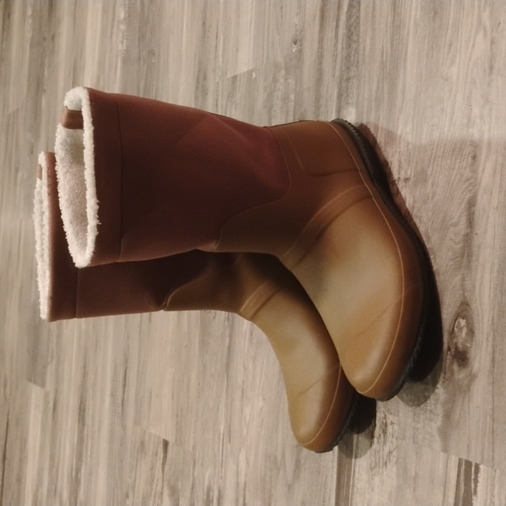 Sherpa lined roll top hunter boots